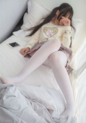 三级舌吻全视频